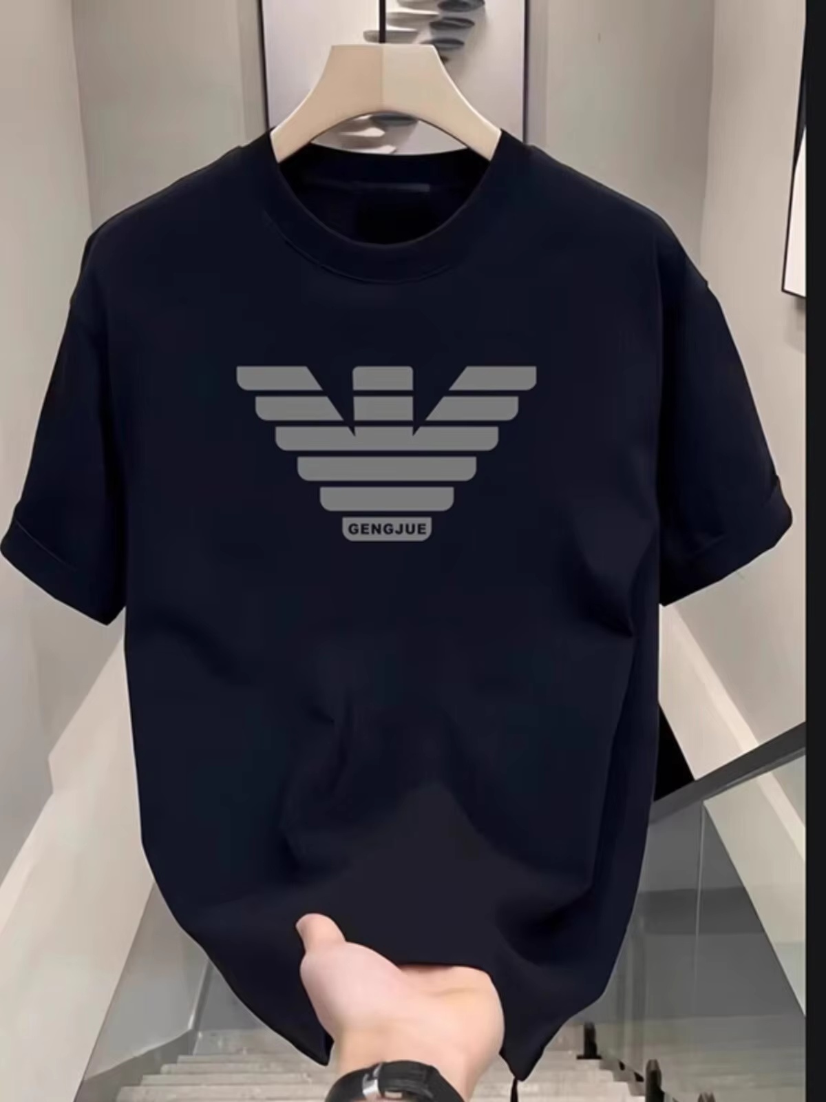 Street Fashion Brand Logo - Tren Fashion Jalanan, Logo Klasik, Kaos