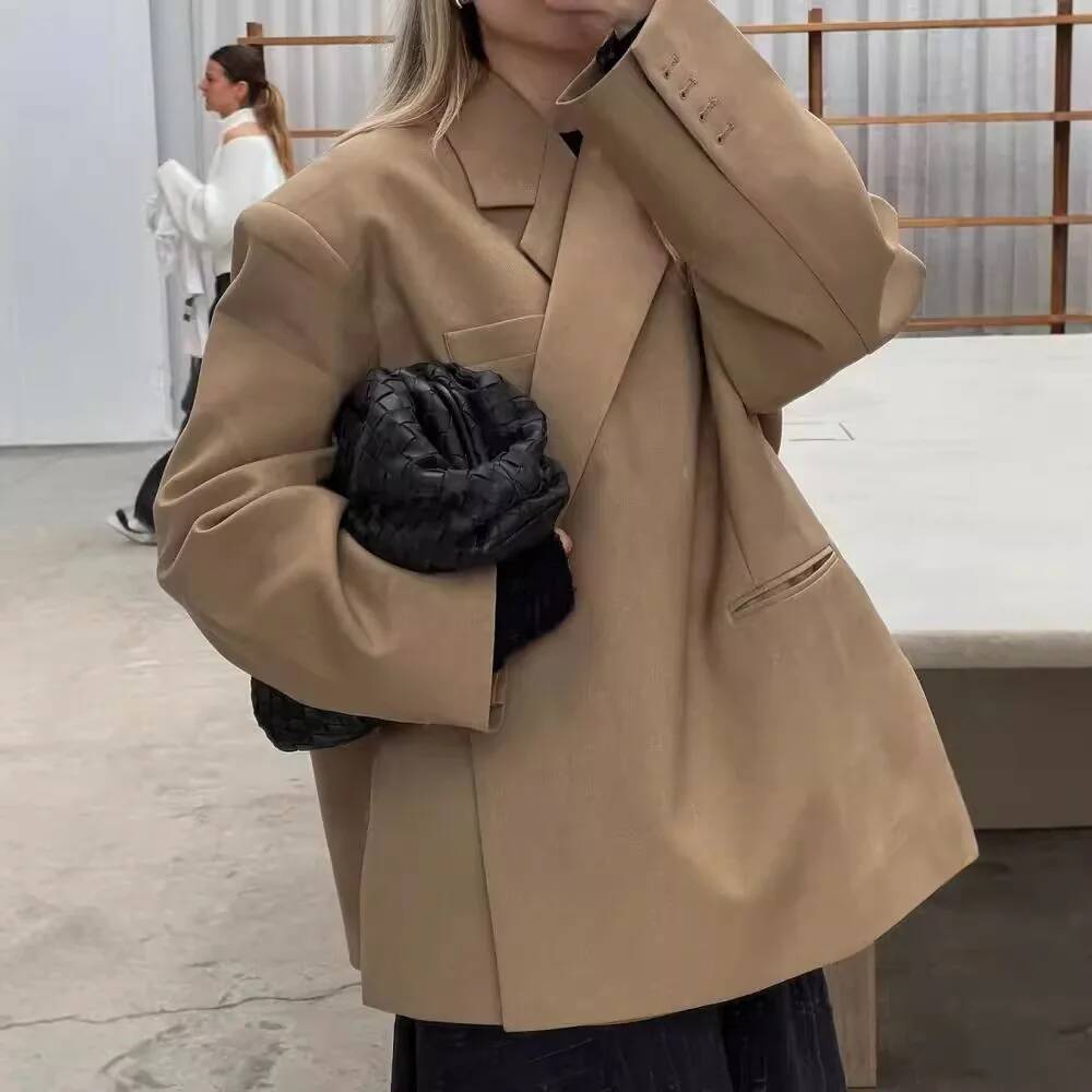 Street Fashion Taiwan - Blazer Fashion Wanita Lengan Panjang Kerah