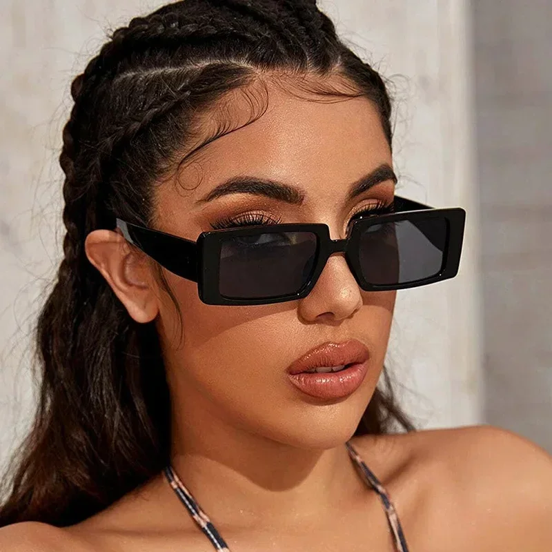 Kacamata Hitam Bingkai Kecil W - Street Fashion Glasses ulasan dan harga