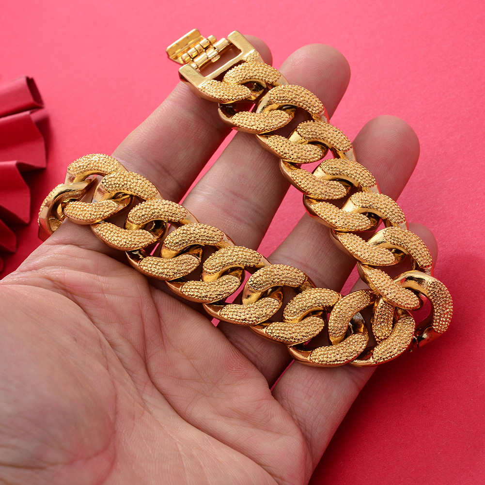 Gelang Warna Emas 18K Dubai un - Street Fashion Dubai ulasan dan harga