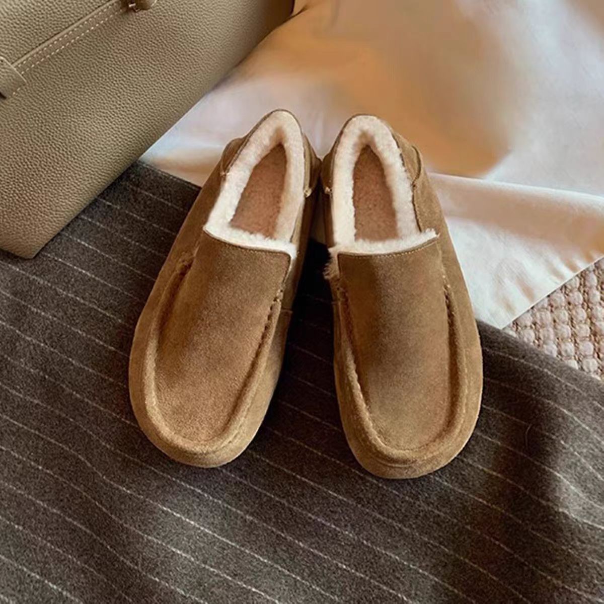 Sepatu Sneakers Musim Gugur/Di - Street Fashion Rome 2025 ulasan dan harga
