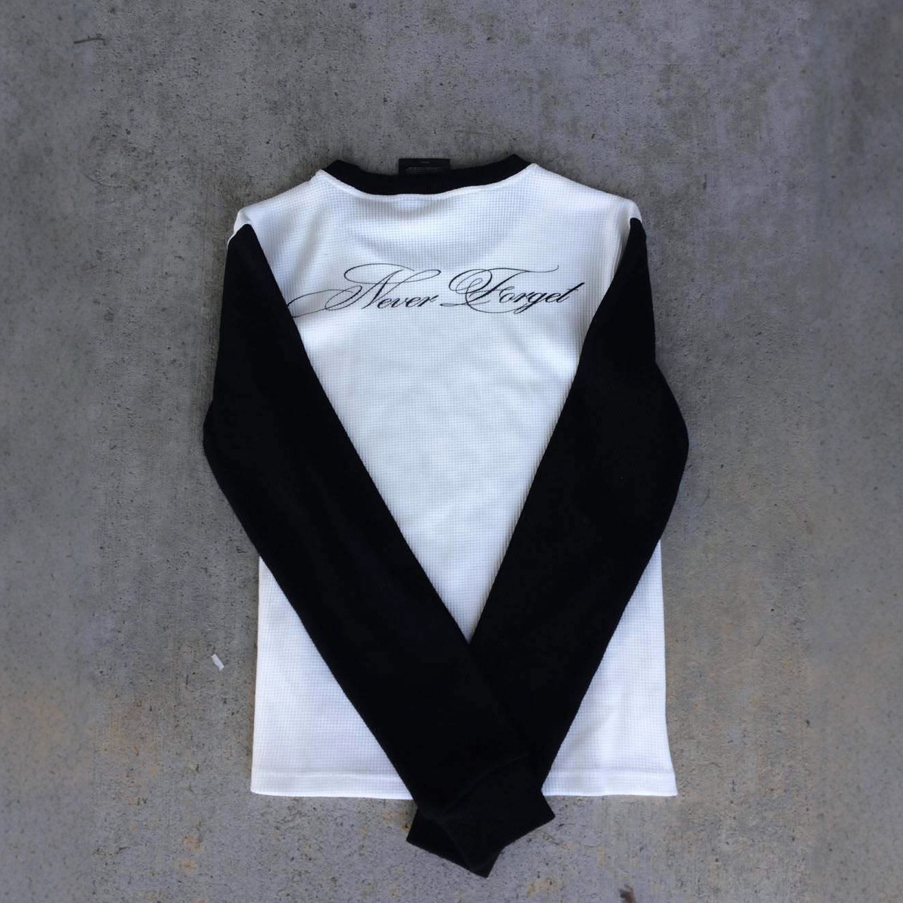 Kaos Lengan Panjang Baru Motif - Street Fashion News ulasan dan harga