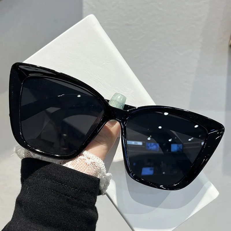 Kacamata Hitam Cat Eye Trendi  - Street Fashion Glasses ulasan dan harga