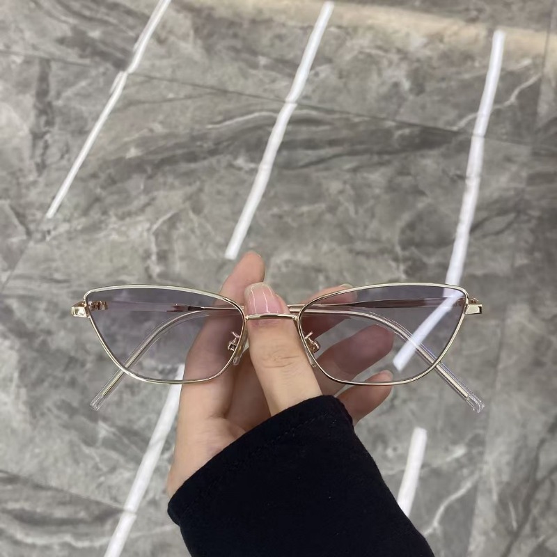 Kacamata Hitam Logam Berbentuk - Street Fashion Glasses ulasan dan harga
